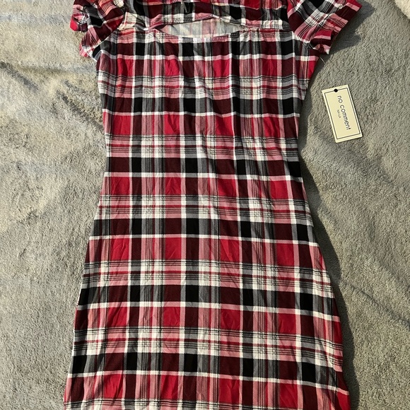 Dress - Picture 3 of 4